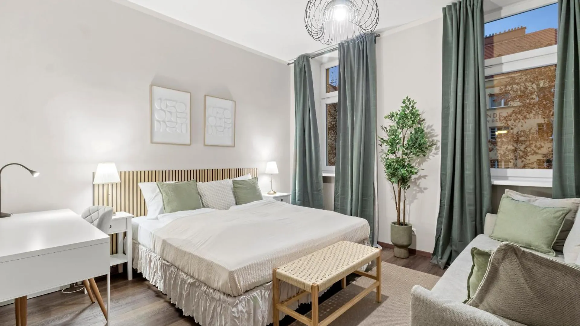 וינה Balkon I Close To S-Bahn I 5 Minutes To Mall דירה