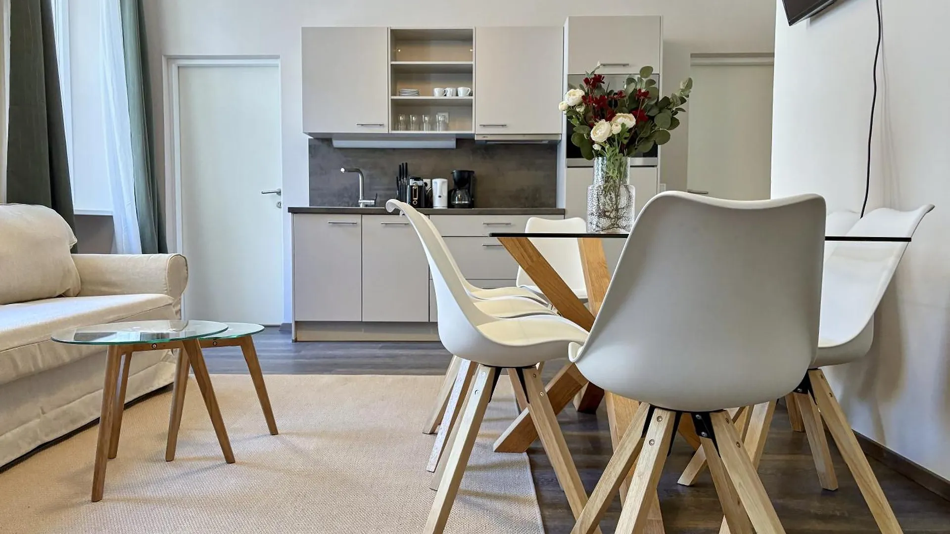 Balkon I Close To S-Bahn I 5 Minutes To Mall Viena