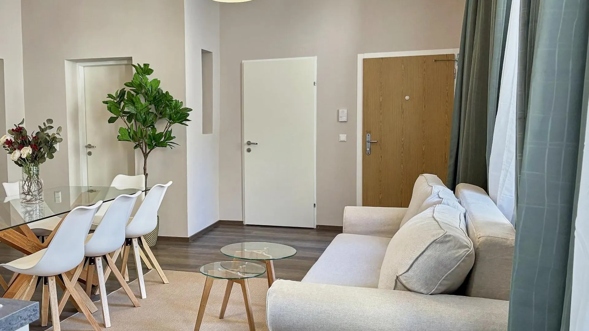 Balkon I Close To S-Bahn I 5 Minutes To Mall Viena