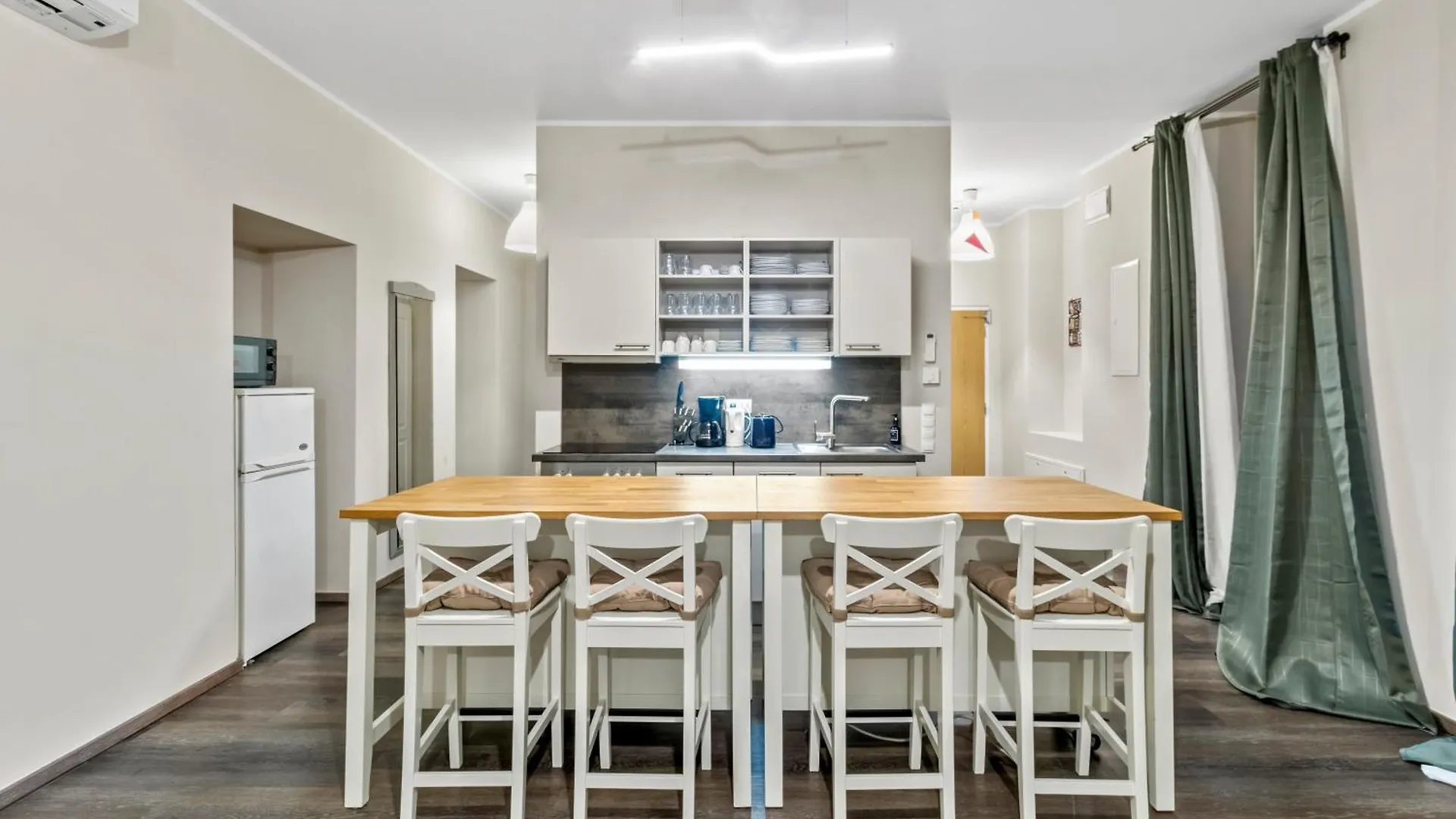 Balkon I Close To S-Bahn I 5 Minutes To Mall Viena Austria