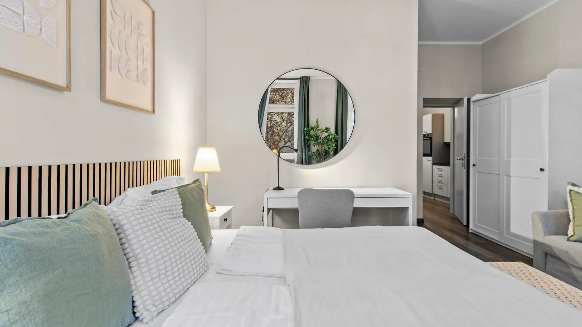 Apartamento Balkon I Close To S-Bahn I 5 Minutes To Mall Viena